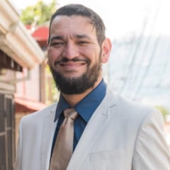 Cesar González